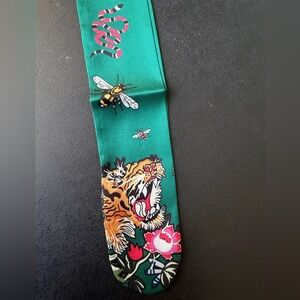 Gift scarf, new in package, Green satin Tiger and Bee Patterned Scarf
